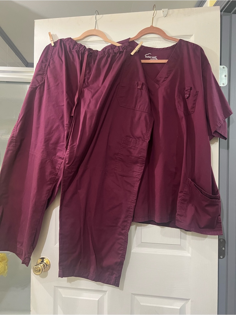 Medical Scrub Set - Burgundy